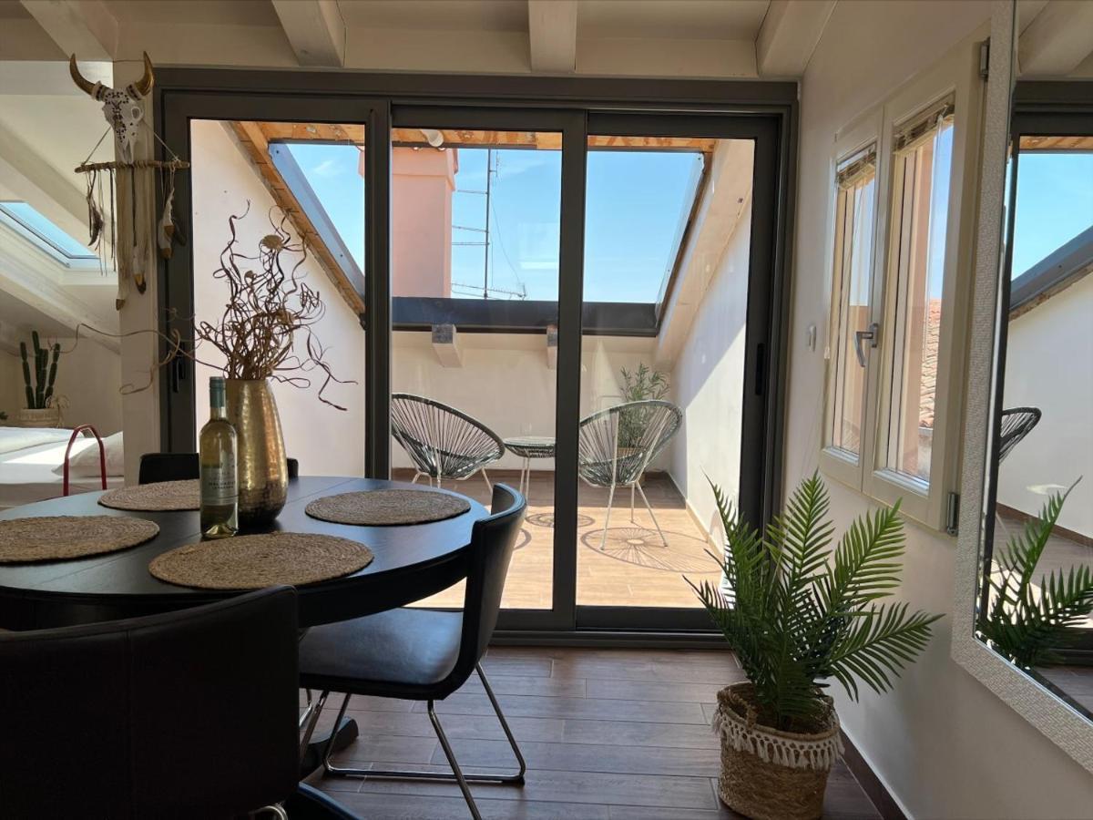 Nea Seaview 3-apartments! Appartement Rovinj