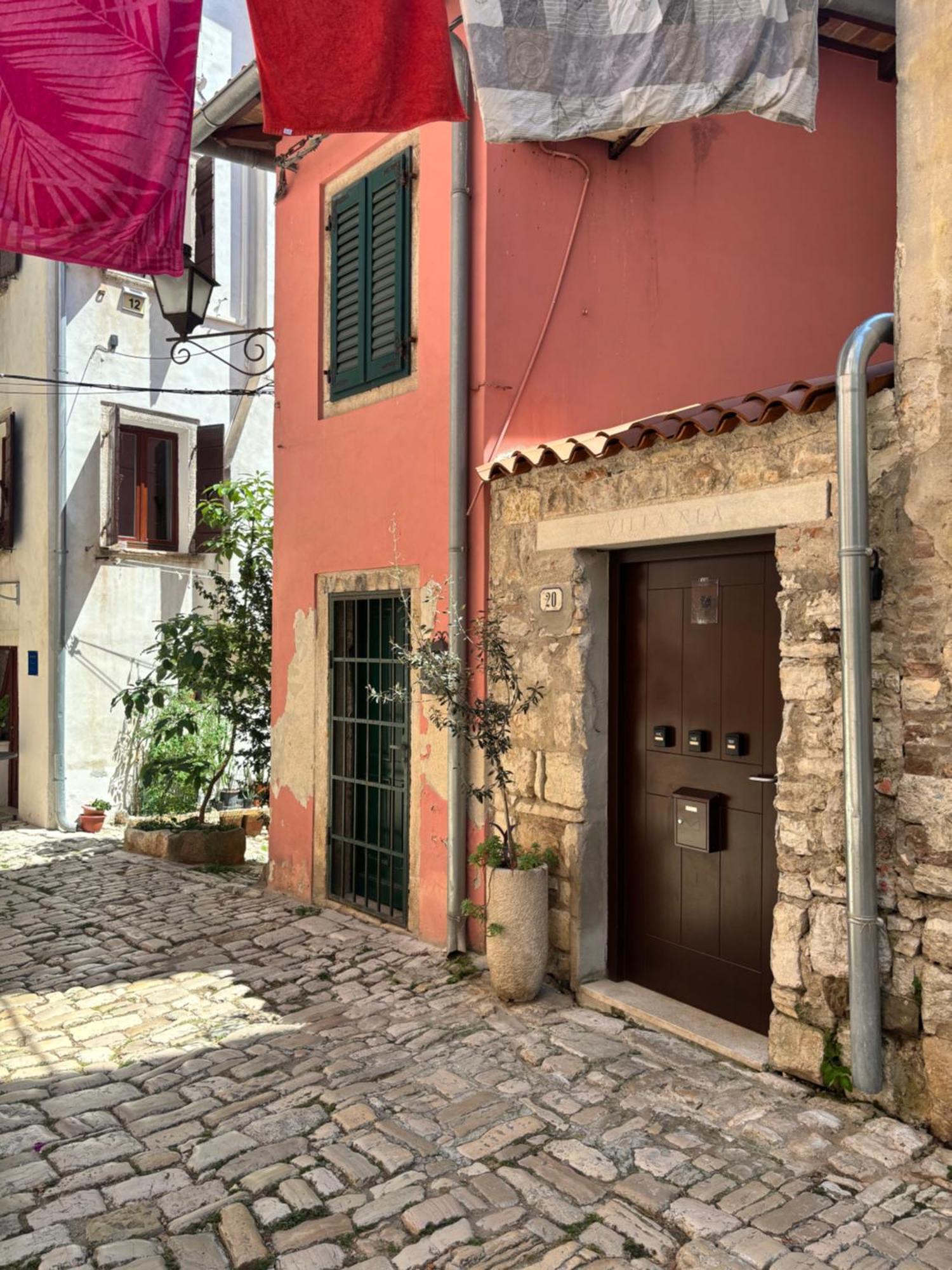 Nea Seaview 3-apartments! * Rovinj