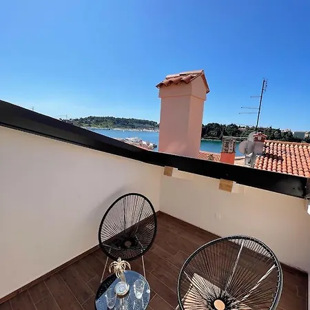 Villa Nea Seaview 3-Apartments! Rovinj Exterior photo