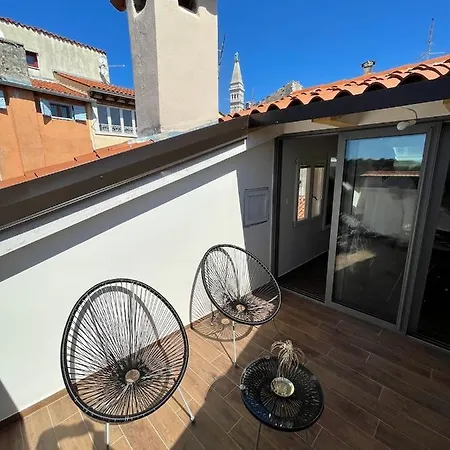 Villa Nea Seaview 3-Apartments! Rovinj Exterior photo