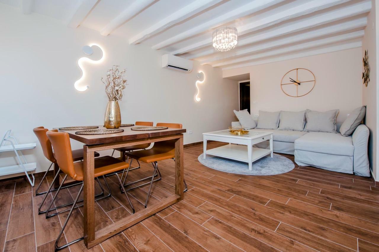 Apartment Nea Seaview 3-apartments! Rovinj