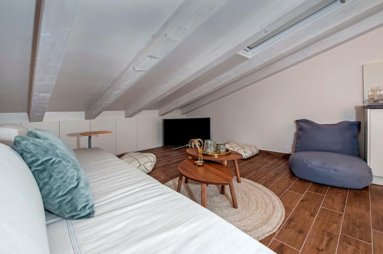 Apartment Nea Seaview 3-apartments! *
